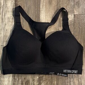 Victoria Sport Women's Black Sports Bra - Size 38D